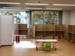 アストハピコ浜町教室の内観