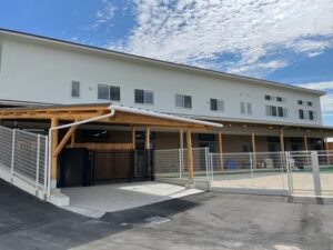 多機能型事業所「奇跡の道しるべ」の外観