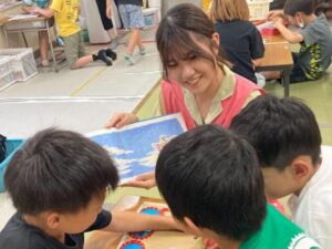 コマームの学童における保育の様子
