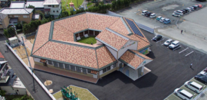 医療法人全心会が運営する保育園の外観