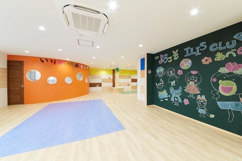 株式会社アイリスクラブが運営するアイリスクラブ阿倍野の内観