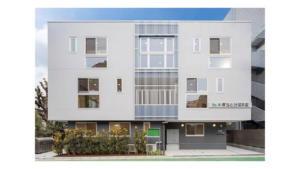 社会福祉法人ちとせ交友会が運営する本郷ちとせ保育園の外観