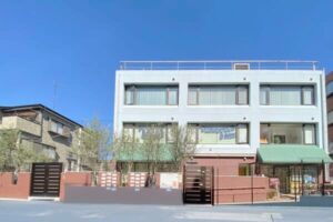 社会福祉法人ちとせ交友会が運営するグリーンフォレスト神木保育園の外観