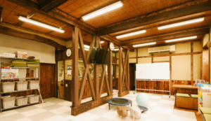 放課後等デイサービス　ひかりの落ち着いた内装